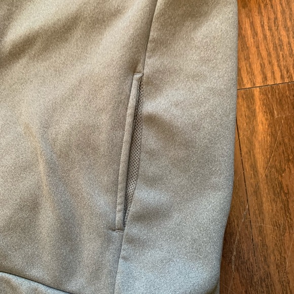 Nike Pullover - Picture 3 of 3